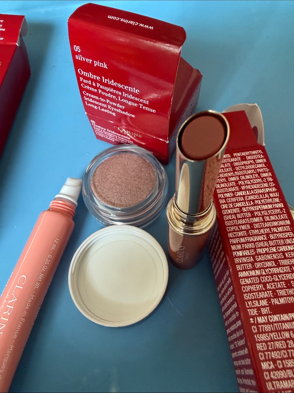 Clarins Silver Pink Eyeshadow & Rosewood Instant Light Lip Perfector Duo - Picture 5 of 6